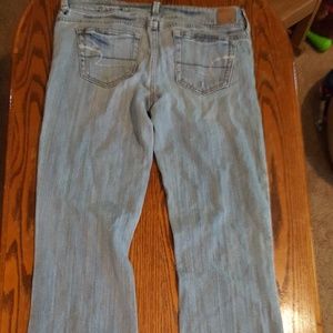 American Eagle size 6L Boot cut